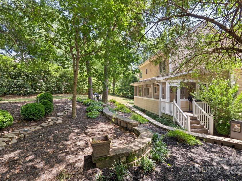10701 Spring Camp Way, Charlotte, NC 28277.  MLS# CAR4286073, YatesRealty ID 34731. 