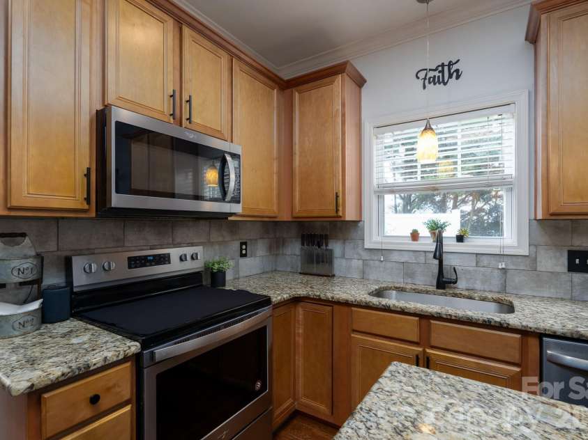 1439 Napa Street, Concord, NC 28027.  MLS# CAR4349177, YatesRealty ID 34732. 