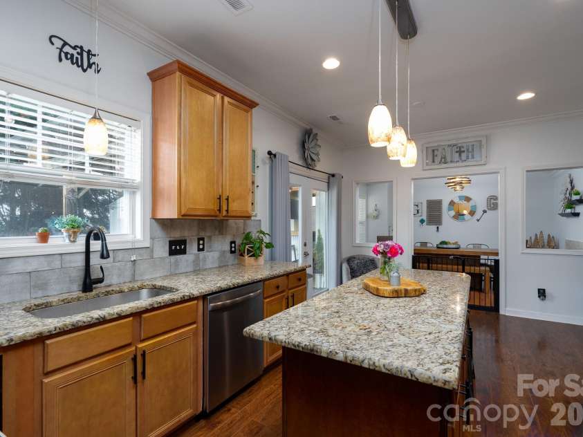 1439 Napa Street, Concord, NC 28027.  MLS# CAR4349177, YatesRealty ID 34732. 