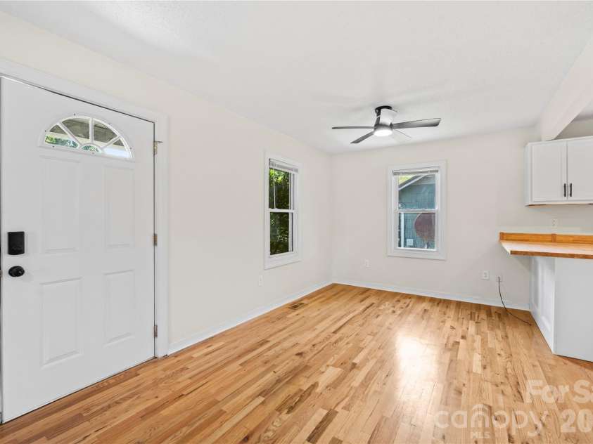 142 Substation Road, Canton, NC 28716.  MLS# CAR4395997, YatesRealty ID 34733. 