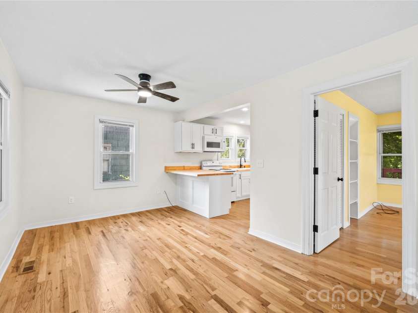 142 Substation Road, Canton, NC 28716.  MLS# CAR4395997, YatesRealty ID 34733. 