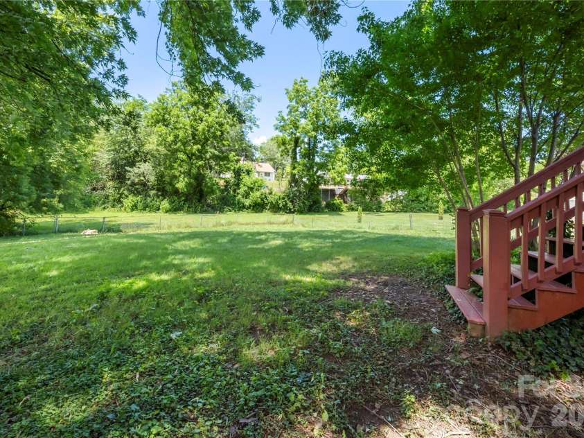 142 Substation Road, Canton, NC 28716.  MLS# CAR4395997, YatesRealty ID 34733. 