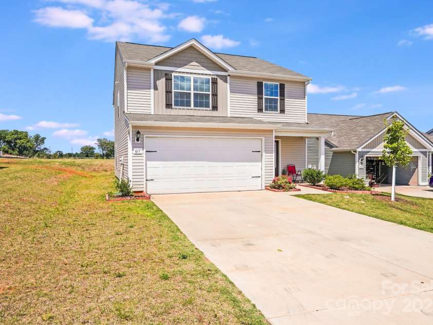 611 Maddox Drive, Shelby, NC 28152.  MLS# CAR4281912, YatesRealty ID 34733. 