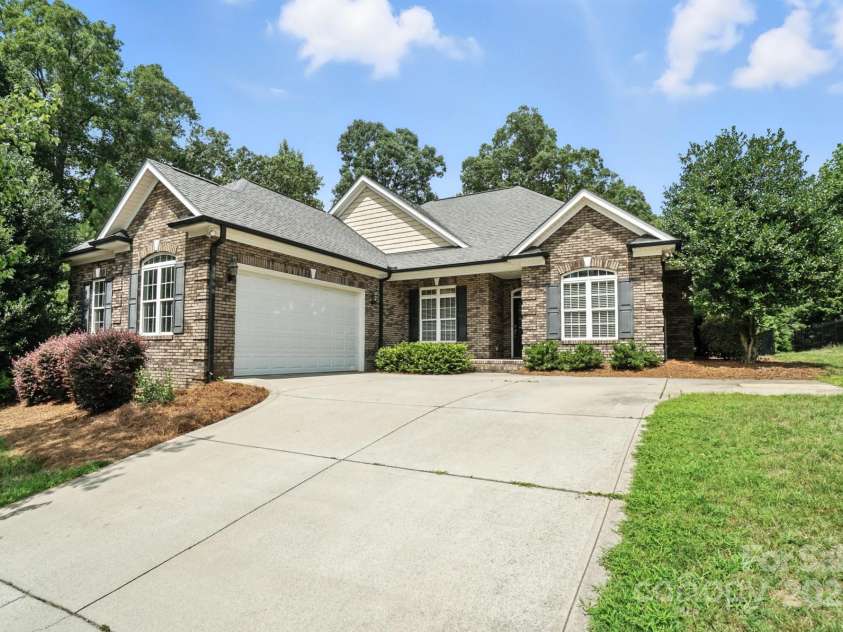 130 Merrifield Drive, Locust, NC 28097.  MLS# CAR4283327, YatesRealty ID 34735. 