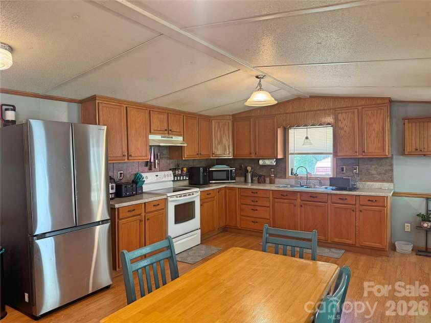 173 Croom Hollow Drive, Nebo, NC 28761.  MLS# CAR4399515, YatesRealty ID 34735. 