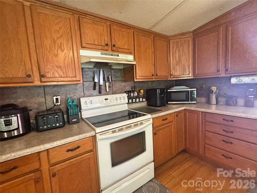 173 Croom Hollow Drive, Nebo, NC 28761.  MLS# CAR4399515, YatesRealty ID 34735. 