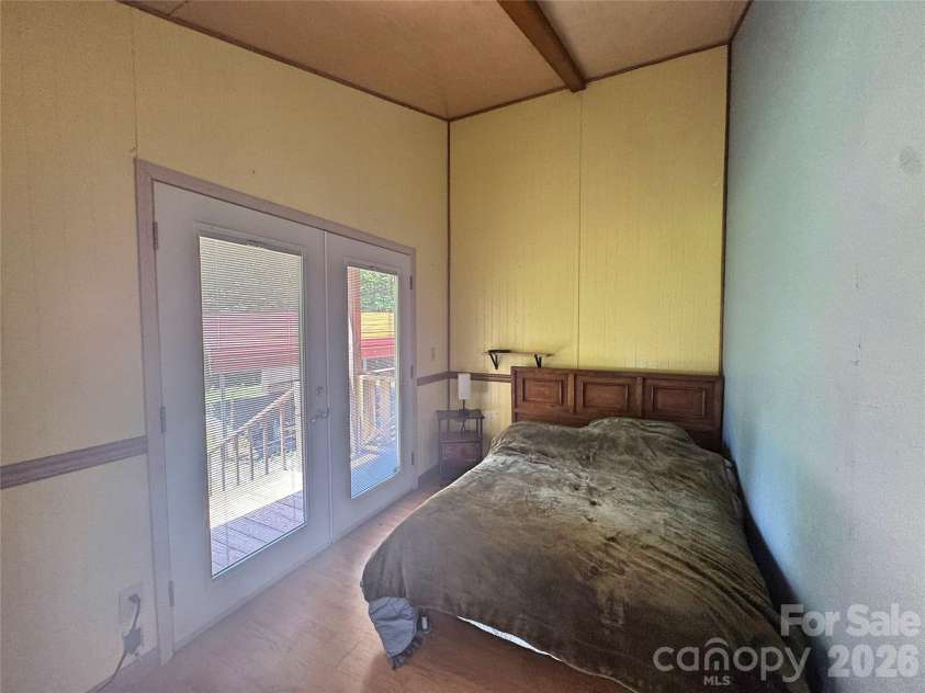 173 Croom Hollow Drive, Nebo, NC 28761.  MLS# CAR4399515, YatesRealty ID 34735. 