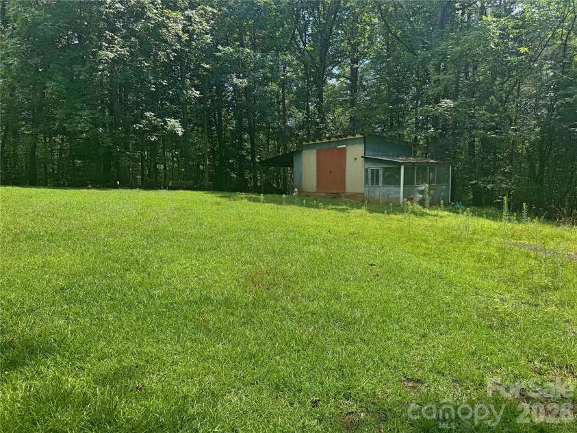 173 Croom Hollow Drive, Nebo, NC 28761.  MLS# CAR4399515, YatesRealty ID 34735. 