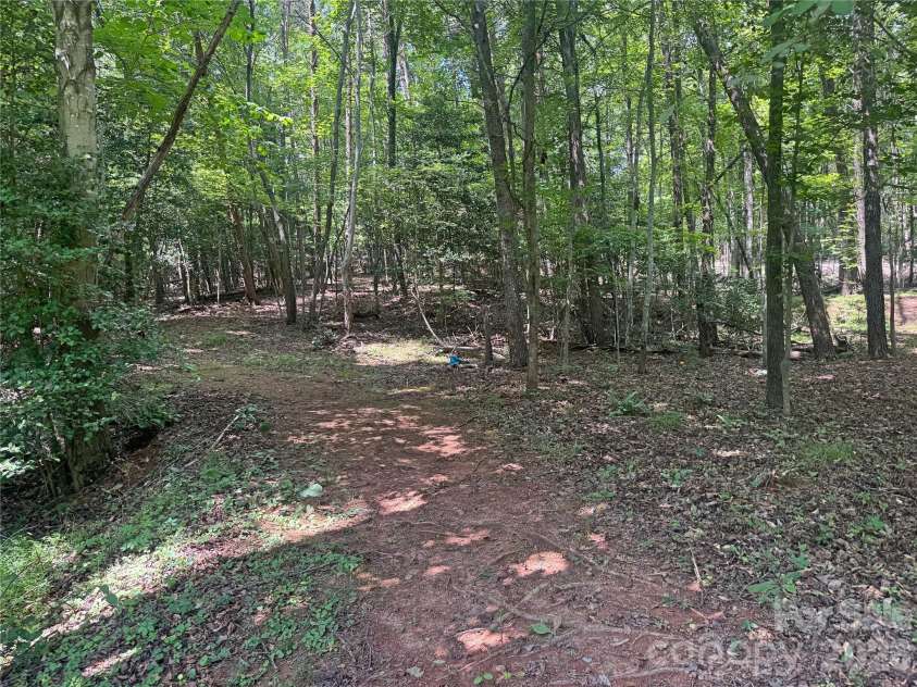 173 Croom Hollow Drive, Nebo, NC 28761.  MLS# CAR4399515, YatesRealty ID 34735. 