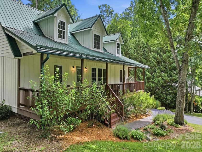 248 Brannon Forest Drive, Waynesville, NC 28785.  MLS# CAR4389917, YatesRealty ID 34736. 