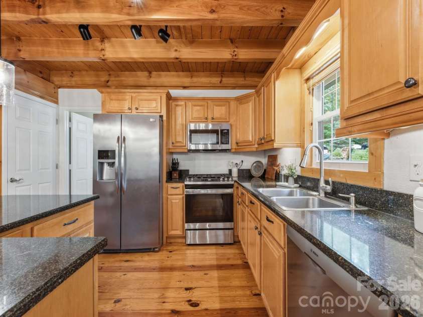248 Brannon Forest Drive, Waynesville, NC 28785.  MLS# CAR4389917, YatesRealty ID 34736. 