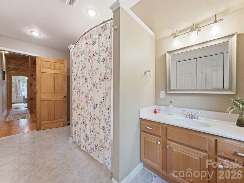 248 Brannon Forest Drive, Waynesville, NC 28785.  MLS# CAR4389917, YatesRealty ID 34736. 