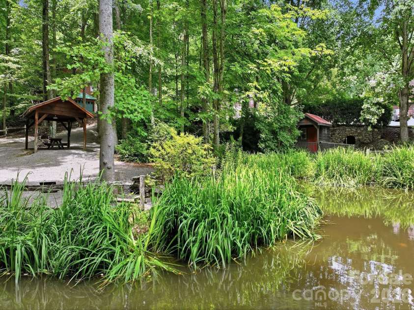 248 Brannon Forest Drive, Waynesville, NC 28785.  MLS# CAR4389917, YatesRealty ID 34736. 