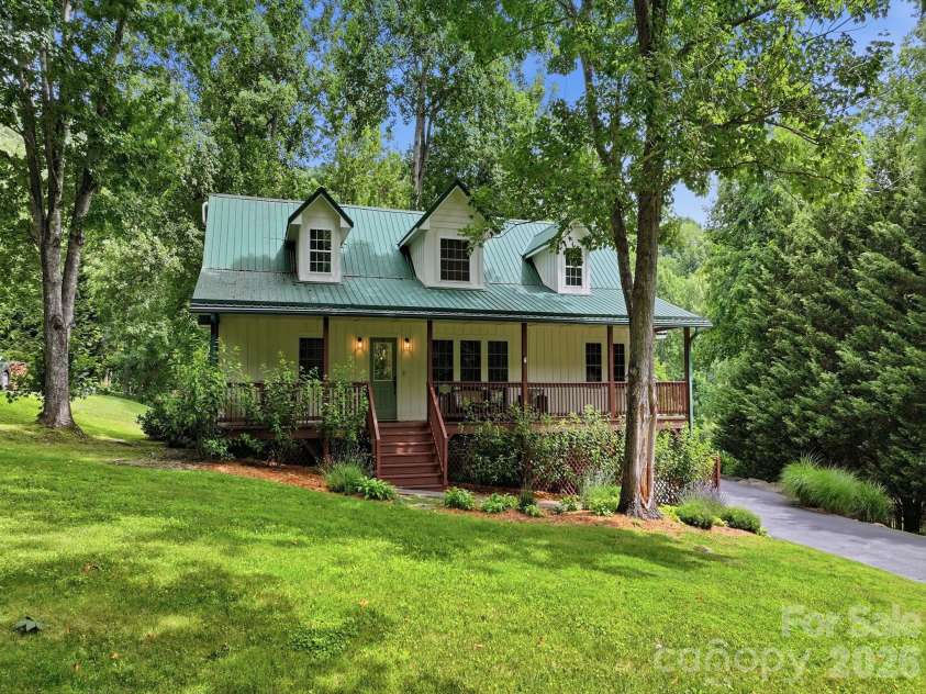 248 Brannon Forest Drive, Waynesville, NC 28785.  MLS# CAR4389917, YatesRealty ID 34736. 