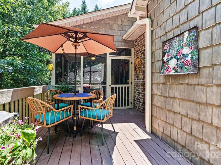 6212 Hayden Drive, Hickory, NC 28601.  MLS# CAR4283488, YatesRealty ID 34736. Rear Deck/Screened Porch Entry View 