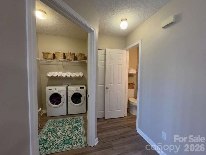 3103 Summercroft Lane, Charlotte, NC 28269.  MLS# CAR4399477, YatesRealty ID 34737. 