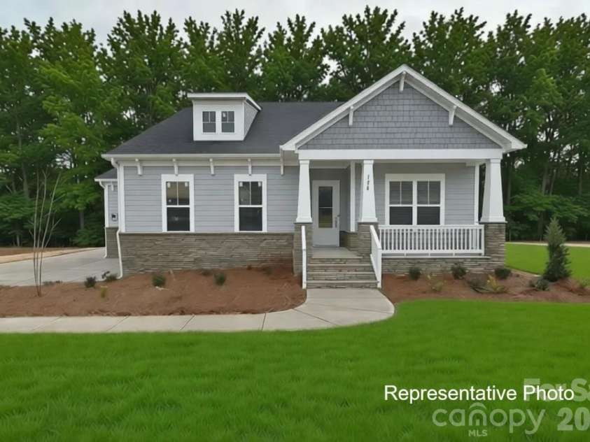 484 Edmunds Lane, Clover, SC 29710.  MLS# CAR4399200, YatesRealty ID 34738. 