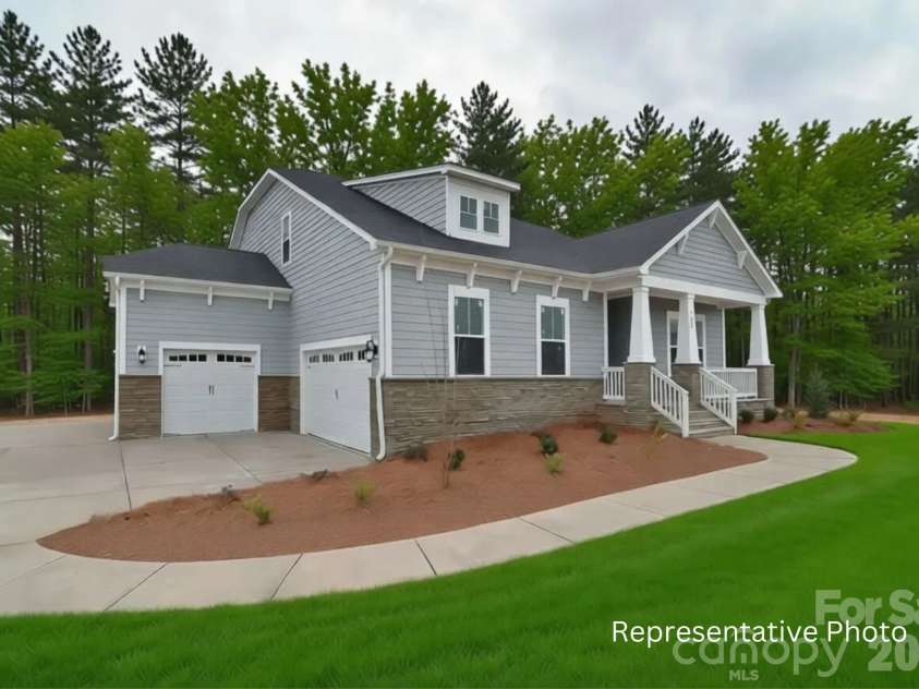 484 Edmunds Lane, Clover, SC 29710.  MLS# CAR4399200, YatesRealty ID 34738. 