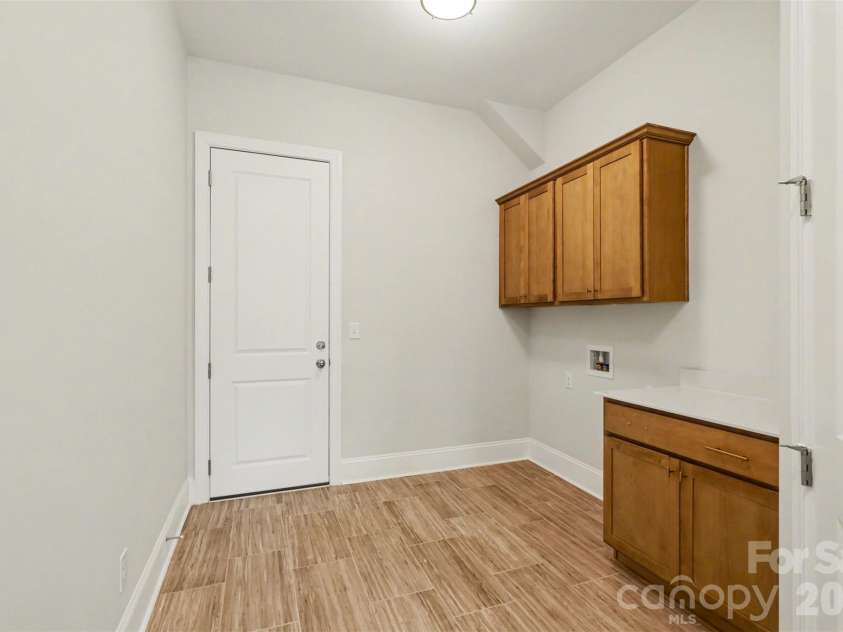 484 Edmunds Lane, Clover, SC 29710.  MLS# CAR4399200, YatesRealty ID 34738. 