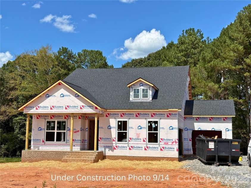 484 Edmunds Lane, Clover, SC 29710.  MLS# CAR4399200, YatesRealty ID 34738. 