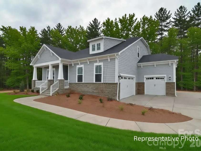 484 Edmunds Lane, Clover, SC 29710.  MLS# CAR4399200, YatesRealty ID 34738. 