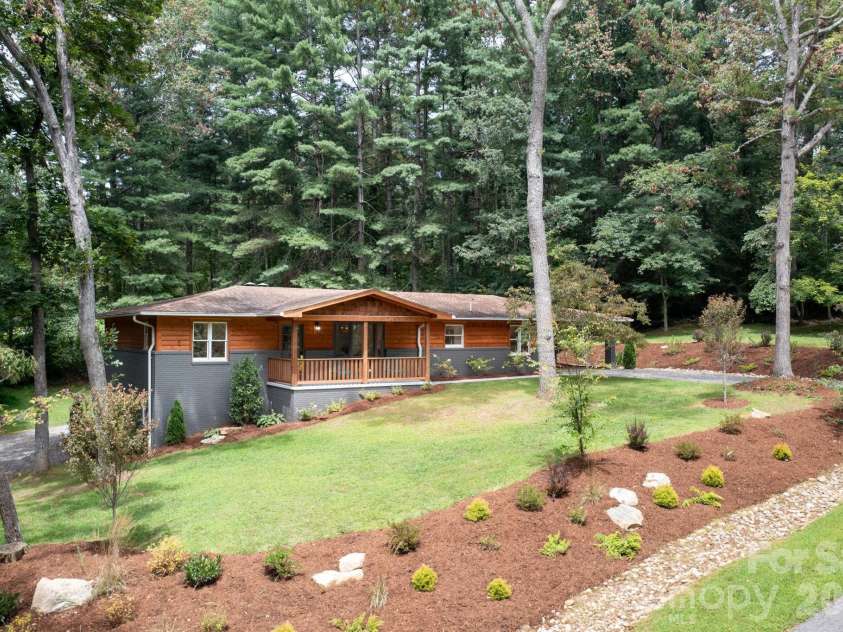 15 Pine Ridge Court, Fletcher, NC 28732.  MLS# CAR4338257, YatesRealty ID 34739. Beautifully Renovated Home in the Cane Creek Valley