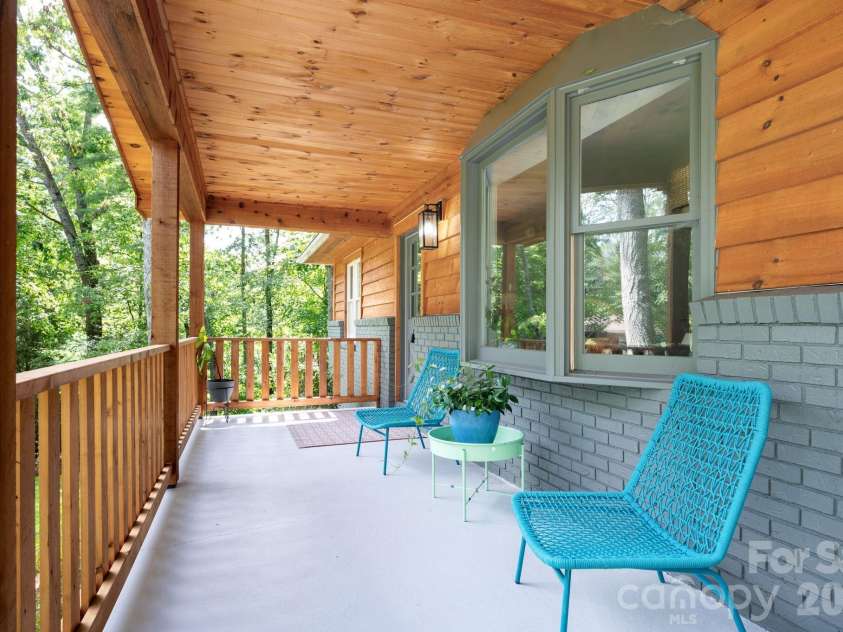 15 Pine Ridge Court, Fletcher, NC 28732.  MLS# CAR4338257, YatesRealty ID 34739. Front Covered Entry Porch