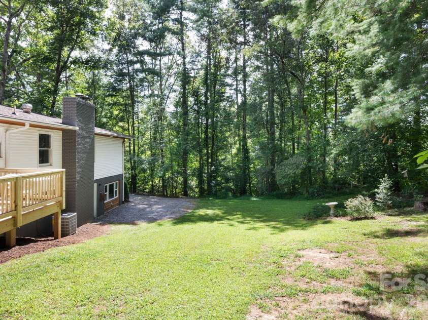 15 Pine Ridge Court, Fletcher, NC 28732.  MLS# CAR4338257, YatesRealty ID 34739. Large Almost 1 Acre Lot