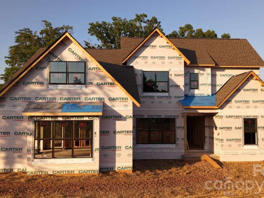 3716 Rivergrass Lane, York, SC 29745.  MLS# CAR4398236, YatesRealty ID 34739. 