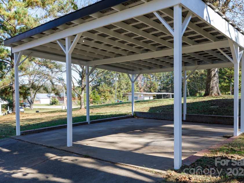 1554 Lynwood Drive, Lancaster, SC 29720.  MLS# CAR4197311, YatesRealty ID 3474. 