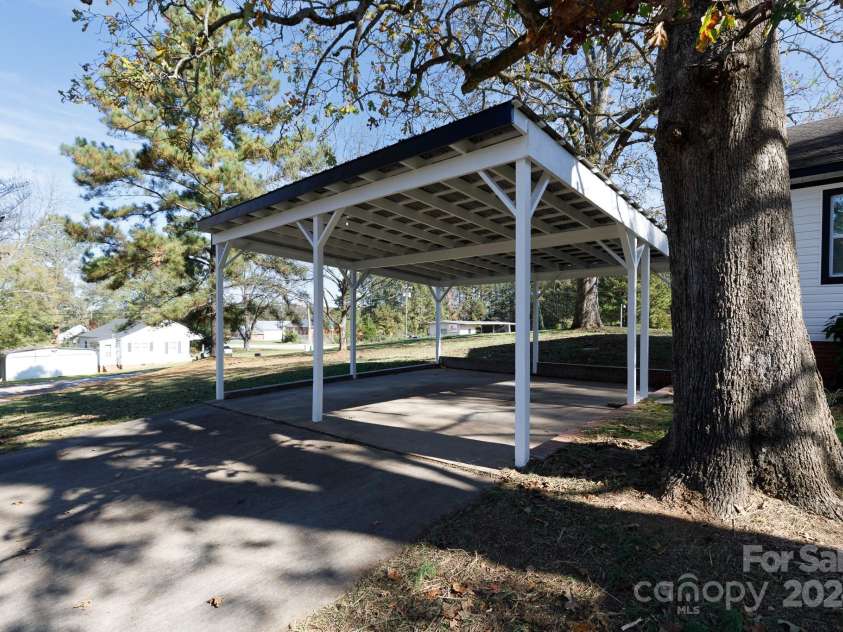 1554 Lynwood Drive, Lancaster, SC 29720.  MLS# CAR4197311, YatesRealty ID 3474. 