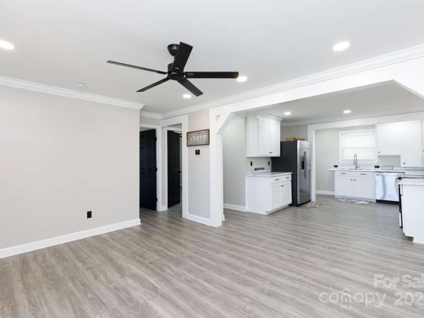 1554 Lynwood Drive, Lancaster, SC 29720.  MLS# CAR4197311, YatesRealty ID 3474. 