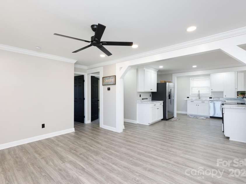 1554 Lynwood Drive, Lancaster, SC 29720.  MLS# CAR4197311, YatesRealty ID 3474. 