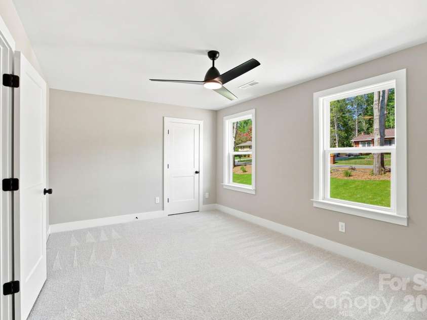 314 North Street, Dallas, NC 28034.  MLS# CAR4397910, YatesRealty ID 34740. 