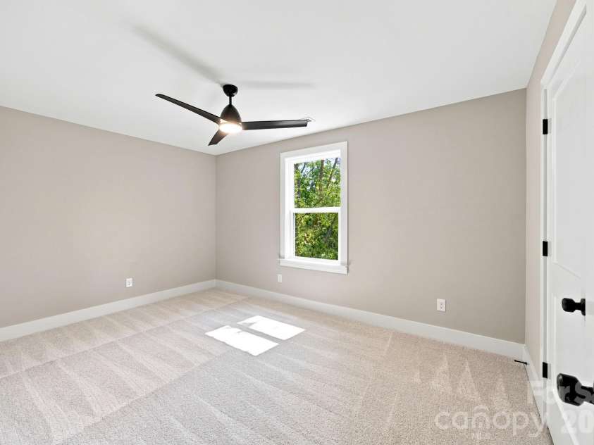 314 North Street, Dallas, NC 28034.  MLS# CAR4397910, YatesRealty ID 34740. 