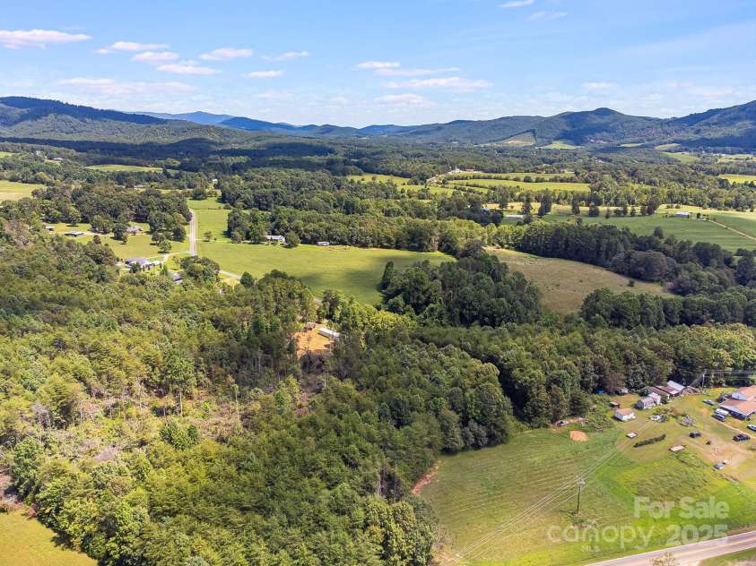 211 Luckadoo Road, Bostic, NC 28018.  MLS# CAR4284454, YatesRealty ID 34741. 