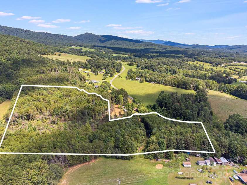 211 Luckadoo Road, Bostic, NC 28018.  MLS# CAR4318680, YatesRealty ID 34741. 