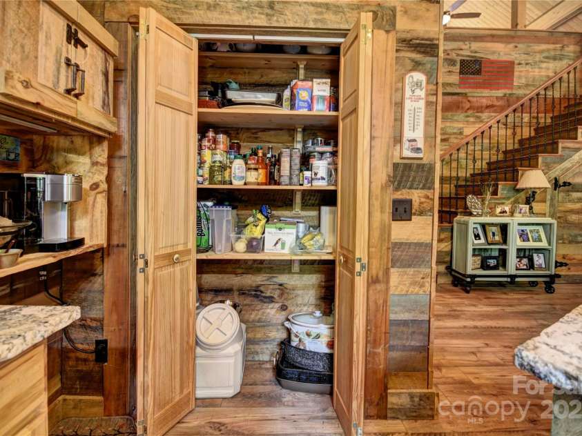 120 Spotted Fawn Lane, Waynesville, NC 28785.  MLS# CAR4284528, YatesRealty ID 34742. Pantry in the kitchen
