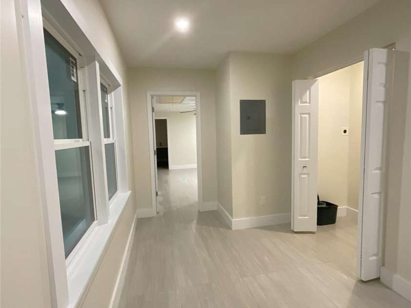 809 Howard Street, Shelby, NC 28152.  MLS# CAR4293374, YatesRealty ID 34744. 