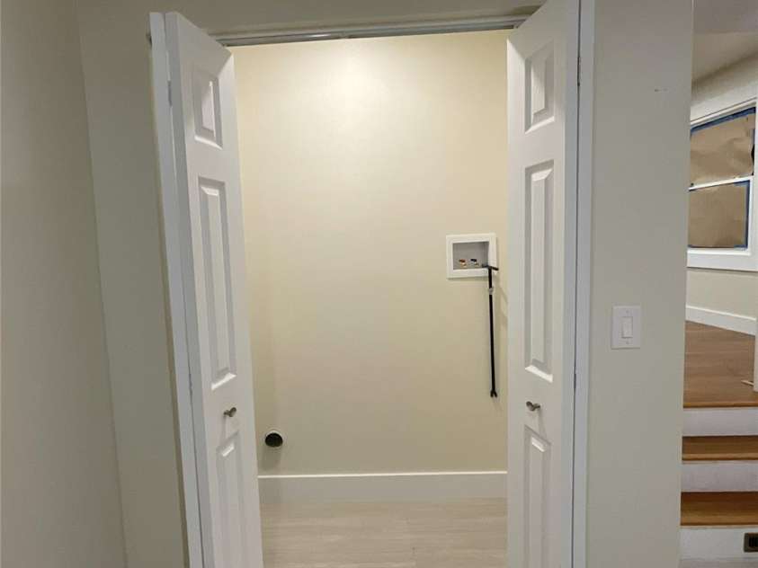 809 Howard Street, Shelby, NC 28152.  MLS# CAR4293374, YatesRealty ID 34744. 