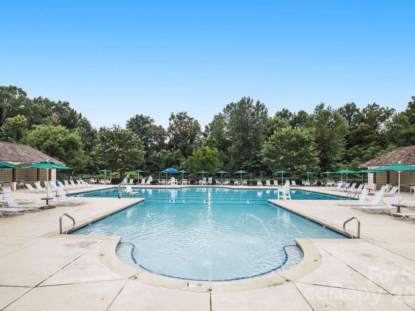 11830 Warfield Avenue, Huntersville, NC 28078.  MLS# CAR4396895, YatesRealty ID 34745. 