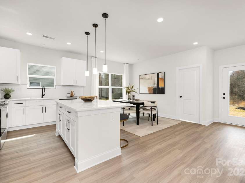 9431 Weston Woods Lane, Charlotte, NC 28216.  MLS# CAR4294298, YatesRealty ID 34745. 