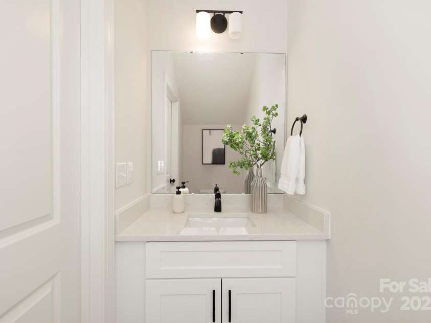 9431 Weston Woods Lane, Charlotte, NC 28216.  MLS# CAR4294298, YatesRealty ID 34745. 