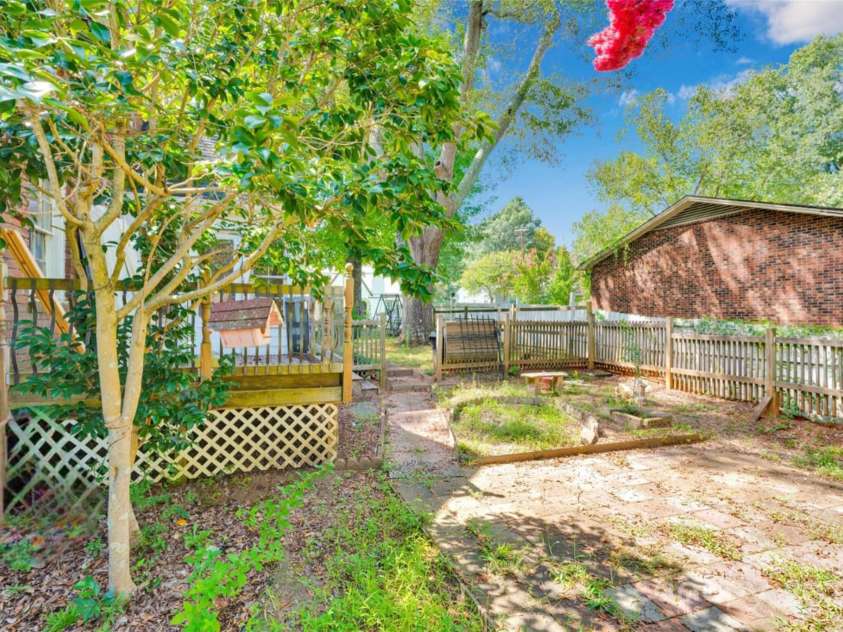 409 Gold Street, Shelby, NC 28150.  MLS# CAR4295460, YatesRealty ID 34746. Deck