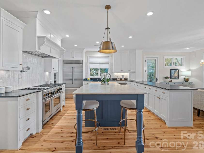 16141 Weatherly Way, Huntersville, NC 28078.  MLS# CAR4307808, YatesRealty ID 34749. 