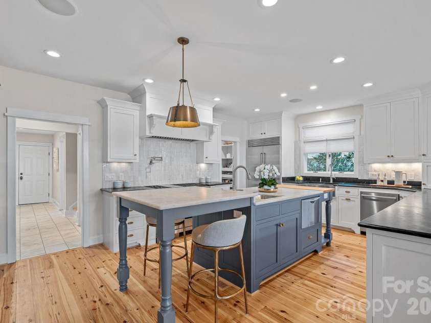 16141 Weatherly Way, Huntersville, NC 28078.  MLS# CAR4307808, YatesRealty ID 34749. 