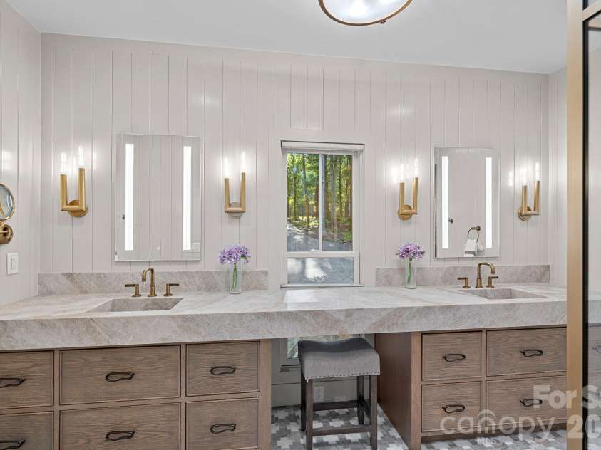 16141 Weatherly Way, Huntersville, NC 28078.  MLS# CAR4307808, YatesRealty ID 34749. 