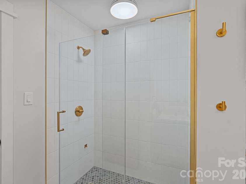 16141 Weatherly Way, Huntersville, NC 28078.  MLS# CAR4307808, YatesRealty ID 34749. 