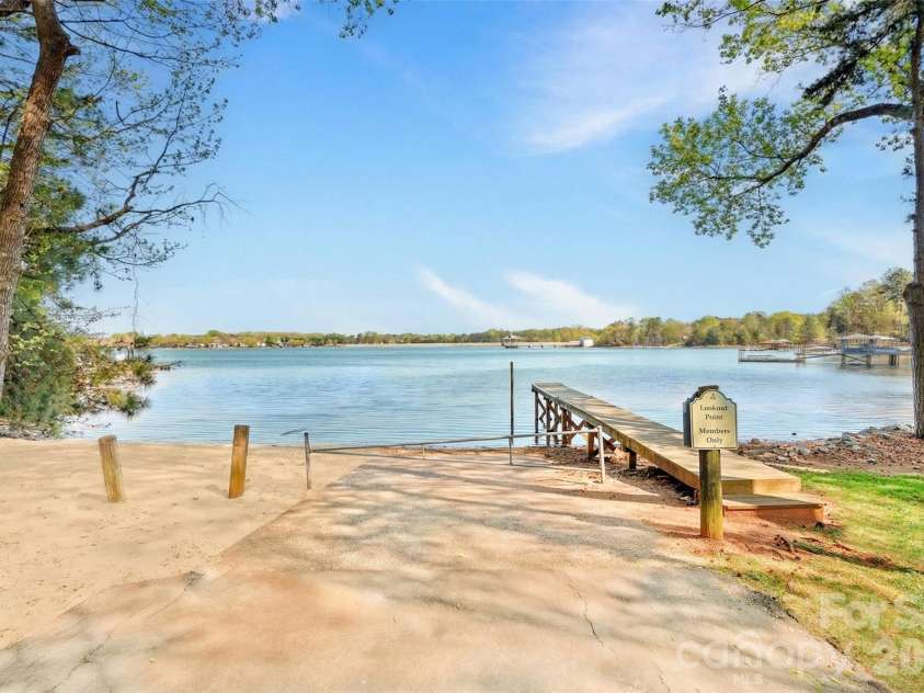 16141 Weatherly Way, Huntersville, NC 28078.  MLS# CAR4307808, YatesRealty ID 34749. 