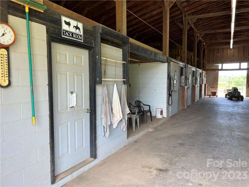 4338 Calico Road, Lenoir, NC 28645.  MLS# CAR3872440, YatesRealty ID 3475. 